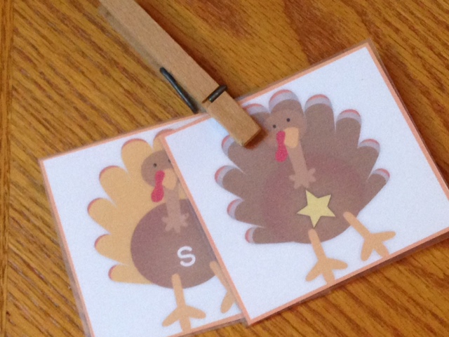 turkey sensory bin phonics activity