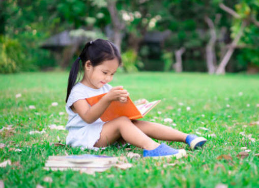 reading books helps stop the summer slide